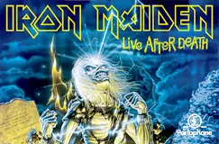 "Iron Maiden" und "Live After Death" in gelber Schrift. Illustration: Untoter mit Energieblitzen auf Friedhof.