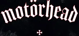 "motörhead" in weiß-roter Schrift auf schwarzem Hintergrund, darunter ein weißes Kreuz mit roten Rand.