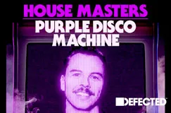 HOUSE MASTERS; PURPLE DISCO MACHINE. Lila gefärbtes Porträt eines lächelnden Mannes. Retro-Stil.