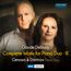 Claude Debussy: Complete Works for Piano Duo III. Genova & Dimitrov Piano Duo. Zwei Personen, ein Mann und eine Frau.