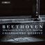 "BEETHOVEN, String Quartets, Op.59 No.3 • Op.95 • Grosse Fuge, CHIAROSCURO QUARTET." Schwarz-weiß, Schatten auf Stufen.