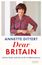 „ANNETTE DITTERT Dear BRITAIN Auf der Suche nach der Seele Großbritanniens“. Frau in kariertem Kleid vor neutralem Hintergrund.