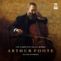 "The Complete Cello Works" und "Arthur Foote" stehen auf einem Bild eines Mannes, der Cello spielt. Oben rechts ein Delos-Logo., CD