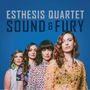 Text: "Esthesis Quartet Sound & Fury". Vier Frauen in gemusterten Kleidern vor blauem Hintergrund., CD