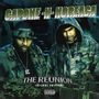 Text: "CAPONE -N- NOREAGA", "THE REUNION [DELUXE EDITION]". Zwei Personen in Tarnkleidung schauen ernst., 2 LPs