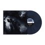 "The Night Eternal - Cold Velvet". Schallplatte und Cover mit düsterem Bild von verhüllten Gestalten in nebliger Atmosphäre., LP