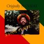 "Originally Mr. Clarke" oben, "Johnny Clarke" diagonal. Ein Mann mit Hut vor grünem Laub. Buntes, diagonales Design., LP