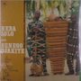 "Neba Solo and Benego Diakite. A Djinn and a Jinnice Went Walking." Zwei Männer in traditioneller Kleidung mit Balafon., LP
