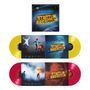 "Stadium Arcadium" in großen, gelben Buchstaben. Gelbe und rote Vinyl-Schallplatten mit Illustrationen von Menschen und Explosionen., 4 LPs