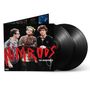 „NIMRODS: THE SOUNDTRACK“ in roter Schrift, darunter drei Personen in lässiger Kleidung, zwei schwarze Vinylplatten sichtbar., 2 LPs