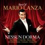 "Best Of Mario Lanza. Nessun Dorma. Ave Maria, O Sole Mio, Maria Mari, Arrivederci Roma, Granada, Danny Boy."  
Ein Mann im Smoking lächelt vor einem roten Vorhang.