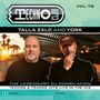VOL. 78, TALLA 2XLC AND YORK, THE LEGENDARY DJ COMPILATION, TECHNO & TRANCE HITS LIVE IN THE MIX. Zwei Männer vor moderner Kulisse., 2 CDs