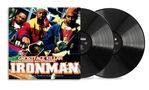 "Ghostface Killah featuring Raekwon and Cappadonna Ironman." Drei Männer in bunter Kleidung mit einem Schallplatten-Cover., 2 LPs