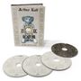 „Jethro Tull“, „J-tull Dot Com“, „Another Cast Of The Net“. Vier CDs und ein Cover mit einer blauen Figur.
