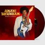 "Amani Burnham", "Roots & Wings". Person mit Afro, weißem Hemd, blauer E-Gitarre vor rotem Hintergrund. Vinyl-Schallplatte dabei.