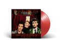 „Crowded House“ oben auf Vorhang, gezeichnete Porträts von drei Personen, rote Schallplatte dahinter., LP