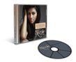 Text "Nicole Scherzinger Killer Love". CD-Hülle mit Porträt einer Frau. Separat liegt die passende CD.
