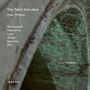 "The Tallis Scholars", "Peter Phillips". Monteverdi, Palestrina, Lotti, Allegri, Komitas, Pärt. "Live in Venice". Grüntöne und Wasser., 1 Blu-ray Disc und 1 CD