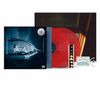 Conan Gray: "Wishbone Deluxe" in Weiß. Rotes Vinyl, blauer Hintergrund, schwebende Figur, Filmband und Karte., 2 LPs