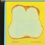 Text "Asher White" und "Love Aggregates". Illustration von Toast auf gelbem Hintergrund., CD