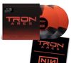 "TRON ARES" in roter Schrift, "Music by Nine Inch Nails". Zwei orangefarbene Vinyl-Schallplatten und ein passenden Umschlag., LP