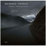 Text: Mick Goodrick, Fred Hersch, Feebles, Fables and Ferns. Eine kurvige Straße bei düsterem, wolkigem Himmel.