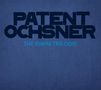 „PATENT OCHSNER“ in großem, dunklem Schriftzug, darunter „THE RIMINI TRILOGIE“ in hellerem Blau auf blauem Hintergrund., 3 CDs und 1 DVD