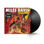 MILES DAVIS, RUBBERBAND, auf einem farbenfrohen, abstrakten Albumcover mit oranges, roten und schwarzen Formen.