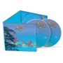 Text: "ROOSEVELT STADIUM · JERSEY CITY · 17 JUNE 1976" und "YES". Zwei CDs und ein Cover mit blauem Hintergrund., 2 CDs