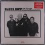 "BLUES NOW GA-20 with Charlie Musselwhite." Vier Männer in schwarzer Kleidung, einer mit Sonnenbrille, lächeln für ein Foto., LP