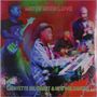 "Move with Love", "Lafayette Gilchrist & New Volcanoes". Musikgruppe mit Keyboard, Gitarre und Blasinstrument, bunte Farben., LP