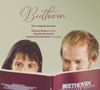 Text: "Beethoven The Complete Sonatas Viktoria Mullova violin Alasdair Beatson & Kristian Bezuidenhout fortepiano." Zwei Menschen schauen in ein Buch.