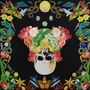 Ein Totenkopf vor einer Erdkugel, umrahmt von bunten Blumen, Schmetterlingen und Schlangen, in einem symmetrischen Design., LP