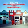 "GIRAFFE THE TOWERING INFERNO WITH BONGO DRUMS" in großer Schrift. Westlicher Straßenzug mit Hotel, Schule, Laden, Sheriff., CD