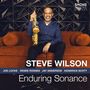 Texte: SMOKE SESSIONS RECORDS, STEVE WILSON, Enduring Sonance, Joe Locke, Renee Rosnes, Jay Anderson, Kendrick Scott.   
Mann auf oranger Couch, hält Saxophon, lächelt., CD