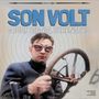 "Son Volt Sound Signal Serenades". Ein Mann mit Brille hält ein altes Lenkrad. Retro-Stil-Illustration., LP