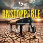 "The Piano Guys, Unstoppable" in großen Buchstaben über einem Piano und Cello auf trockener, rissiger Erde bei Sonnenuntergang., CD