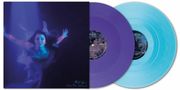 "Micah Lynne", "Into The Waves". Illustration: Frau unter Wasser, zwei farbige Vinyl-Schallplatten, blau und lila.