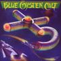 "Blue Öyster Cult", "Club Ninja", "Entry". Ein futuristisches Raumschiff im Weltraum, bunt und leuchtend., CD