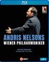 „ANDRIS NELSONS, WIENER PHILHARMONIKER, GUSTAV MAHLER Symphony No. 6 in A minor“; Dirigent seitlich im Profil.
