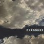 Text: "Original Motion Picture Soundtrack PRESSURE Music by Volker Bertelmann." Wolken am Himmel, Netzlinienmuster., CD