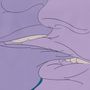 Eine abstrakte Illustration mit lila und blauen Linien, die geschlossene Augen und Lippen darstellen., LP