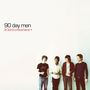 Text: "90 day men (it (is) it) critical band +". Vier Personen stehen nebeneinander vor einem hellen Hintergrund., 2 LPs