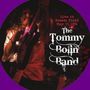 Text: "Live At Ebbets Field May 13, 1976. The Tommy Bolin Band." Musiker mit Gitarre in kraftvoller Performance., LP