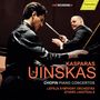 LIVE RECORDING. Kasparas Uinskas spielt Chopin mit dem Liepāja Symphony Orchestra unter Atvars Lakstīgala. Pianist und Dirigent.