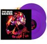 "The Dead Daisies", "Live Plus Five" in weiß und rot auf schwarzem Hintergrund. Farbige Totenkopf-Illustration, lila Vinyl., 2 LPs