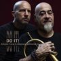 Texte: "DO IT!", "Antonio Faraò & Stéphane Belmondo Quartet". Zwei Männer, einer hält ein goldenes Blasinstrument., CD