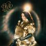 „DIVAD SARAH MAISON“. Frau in goldenem Kleid und Handschuhen, umgeben von Lichtkranz., LP