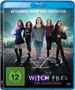 "BE CAREFUL WHAT YOU WITCH FOR" steht über fünf jungen Frauen mit magischen Kräften auf einem Pentagramm im Wald., Blu-ray Disc