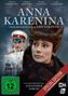 „Anna Karenina“ nach dem Roman von Leo Tolstoi, Filmplakat mit einer Frau und einem Mann in Uniform vor russischer Kulisse.